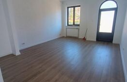 Apartament cu 2 camere, 2bai, 61 mp utili, curte proprie, garaj, Ultracentral.