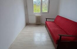 Apartament de vanzare, cu 3 camere, 43 mp, zona de Vest