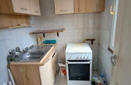 Apartament de vanzare, cu 3 camere, 43 mp, zona de Vest