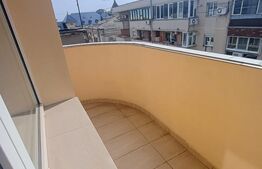 Apartament de lux 3 camere ,66 mp, zona ultracentral 