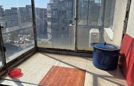 Apartament de vanzare, cu 4 camere, 4 balcoane, 75 mp, zona Blv Bucuresti