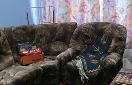 Apartament 3 camere , 57 mp ,zona Cina