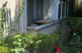 Apartament 3 camere , 57 mp ,zona Cina