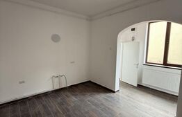 Casa, 4 camere, teren 336 mp, ultracentral. Imobil cu destinatii multiple!