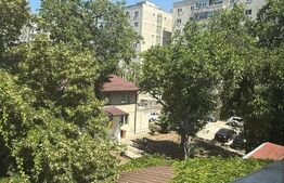 Apartament 3 camere, 46 mp, zona CENTRAL