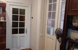 Casa de vanzare, cu 10 camere, suprafata utila 310 mp, zona Rahovei