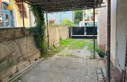 Casa de vanzare, cu 10 camere, suprafata utila 310 mp, zona Rahovei