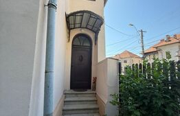 Casa de vanzare, cu 10 camere, suprafata utila 310 mp, zona Rahovei