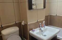 Garsoniera de vanzare, 30 mp, cu terasa de 16 mp, zona Nord 