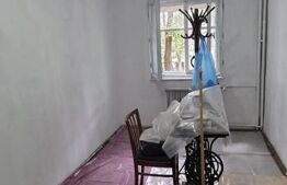 Apartament 3 camere, etaj 1, zona Vest