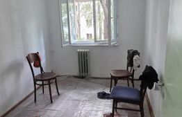 Apartament 3 camere, etaj 1, zona Vest