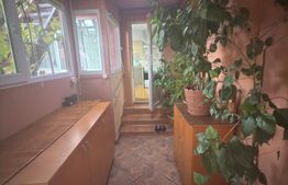 Casa de vanzare 5 camere + dependente