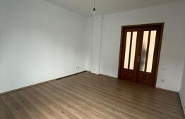 Apartament cu 3 camere, 87 mp, in vila, Cantacuzino