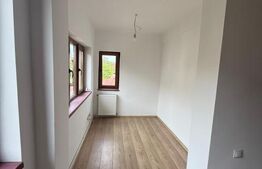 Apartament cu 3 camere, 87 mp, in vila, Cantacuzino