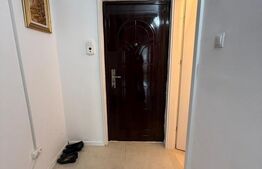 Apartament de vanzare, cu 2 camere, 60 mp, zona Sala Sporturilor, etaj 1/4