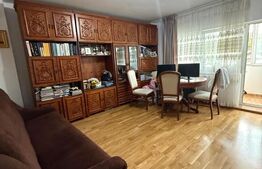 Apartament de vanzare, cu 2 camere, 60 mp, zona Sala Sporturilor, etaj 1/4
