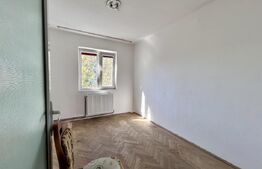 Apartament cu 3 camere, 63 mp, zona Vest