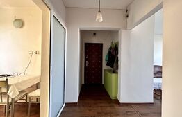 Apartament 3 camere, 59 mp, strada Aleea Arinului