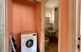 Apartament 2 camere vechi, pentru renovat, zona Democratiei, Sud