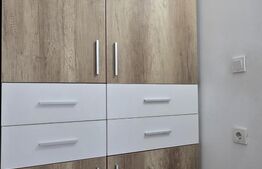 Apartament cu 3 camere, 53 mp, zona Malu Roșu