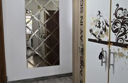 Apartament cu 3 camere, 53 mp, zona Malu Roșu