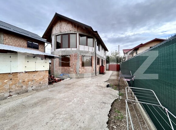 Casa de vânzare 4 camere Exterior Vest - 178807CV | BLITZ Ploieşti | Poza1