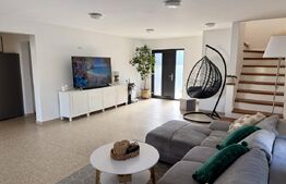 Casă Modernă, Bucov, Pe Deal