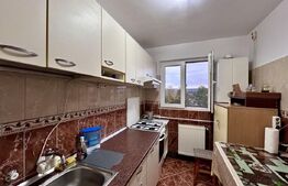 Apartament 2 camere, semidecomandat, in Plopeni