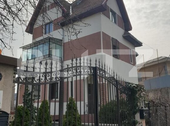 Casa de vânzare 11 camere Central - 179939CV | BLITZ Ploieşti | Poza1