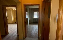 Apartament cu 4 camere, 95 mp, zona Centrala