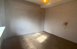 Apartament cu 4 camere, 95 mp, zona Centrala