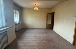 Apartament cu 4 camere, 95 mp, zona Centrala