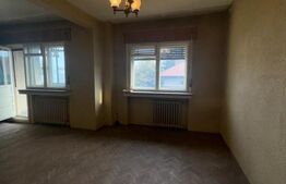 Apartament cu 4 camere, 95 mp, zona Centrala