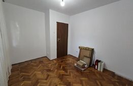 Apartament 3 camere, Nord – Complexul Mare, etaj 1