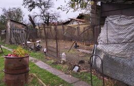 Ofertă de vânzare – Casă bătrânească în Cioranii de Jos, județul Prahova