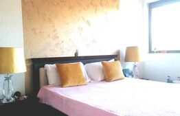  2 CASE la pret de una DRAGANESTI PH