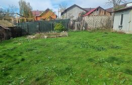 CASA LA ROSU  CU TEREN