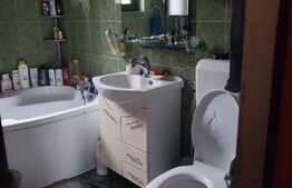 Vilă 7 camere, 200 mp, zona Măneciu Pământeni