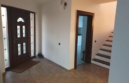 Vila cu teren 2.200 mp, sat Tăriceni-comuna Șirna