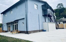 Garsonieră modernă, 35 mp + terasă 12 mp .Parcare inclusă – Vălenii de Munte