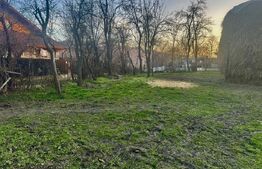 Teren intravilan 1.250 mp, drept, deschidere >20 ml, – Drajna de Jos, Prahova