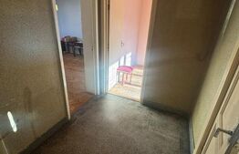 Apartament 3 camere, 64.60 mp, zona Central