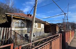 Casă cu 600mp de teren – Aproape de centru Vălenii de Munte. 