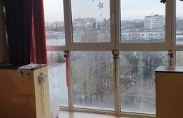 Apartament de vanzare, cu 3 camere, 63 mp, zona Cameliei