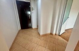 Apartament de vanzare, cu 3 camere, 63 mp, zona Cameliei