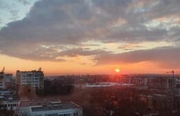 Apartament de vanzare, cu 3 camere, 63 mp, zona Cameliei