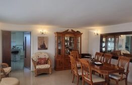 Proprietate deosebită cu teren generos, livadă pe rod și viță-de-vie 