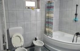Casa de vanzare ,500 mp teren ,constructie 2017,sat Tariceni ,