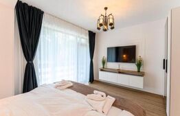 Apartament de lux 2025 | Jacuzzi, curte privată | Vedere Caraiman