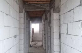 Casa la rosu si teren, 143 mp, zona Exterior Vest